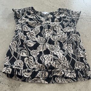 Time and Tru Black and Cream Leaf Print Blouse